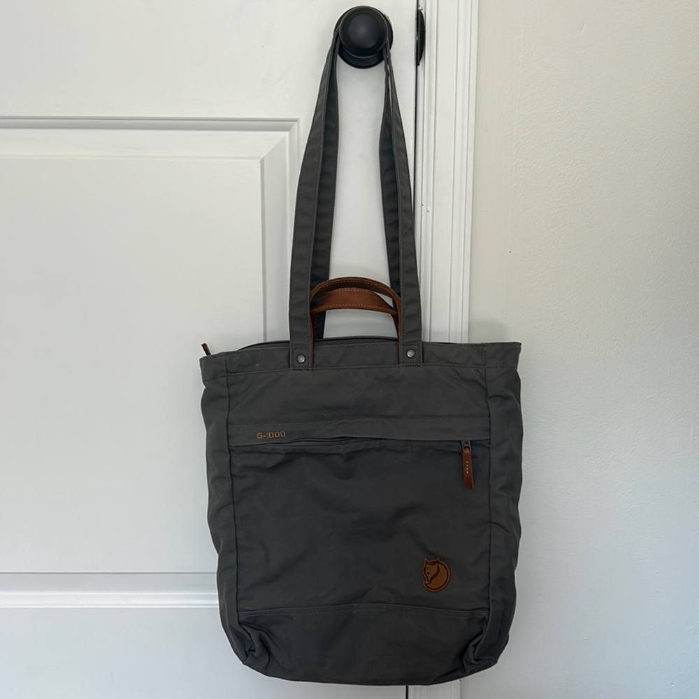 Fjallraven totepack no. 1 backpack convertible tote bag. Gray